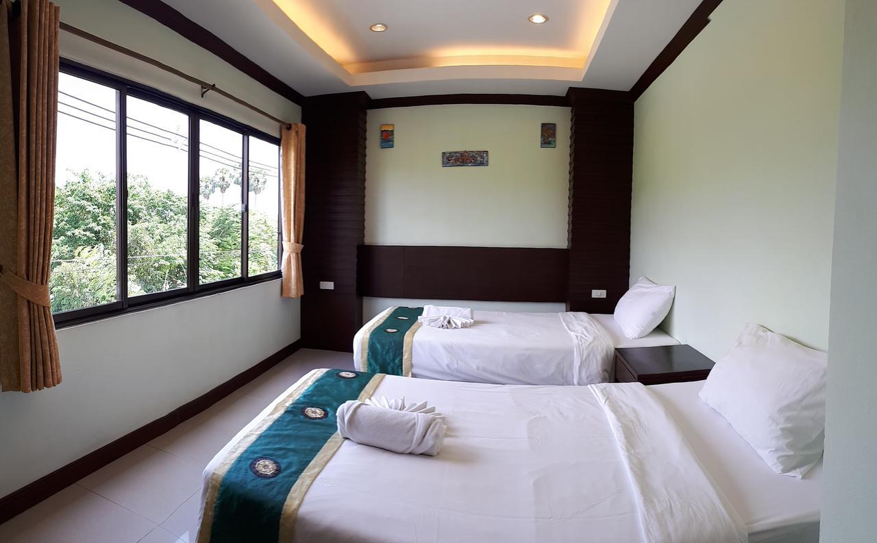 Hotel Daratalay - Jomtien à Bang Lamung Extérieur photo