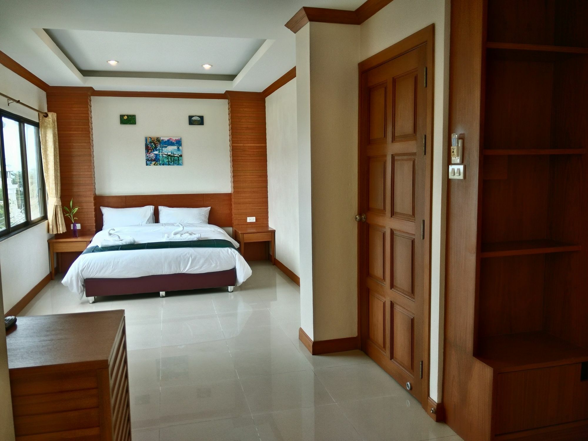 Hotel Daratalay - Jomtien à Bang Lamung Extérieur photo